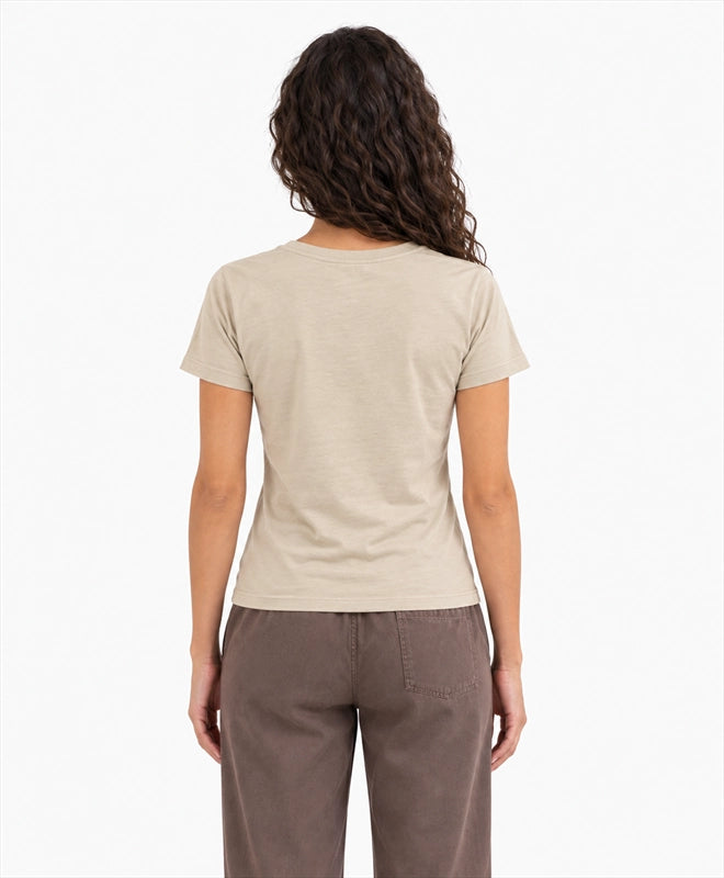 YELSOO women's Small Lives Vast Seas Seahorse Graphic Tee in Light Sand — back model view