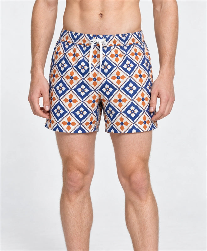 YELSOO men's Mediterranean Mosaic Mesh Shorts — front close-up